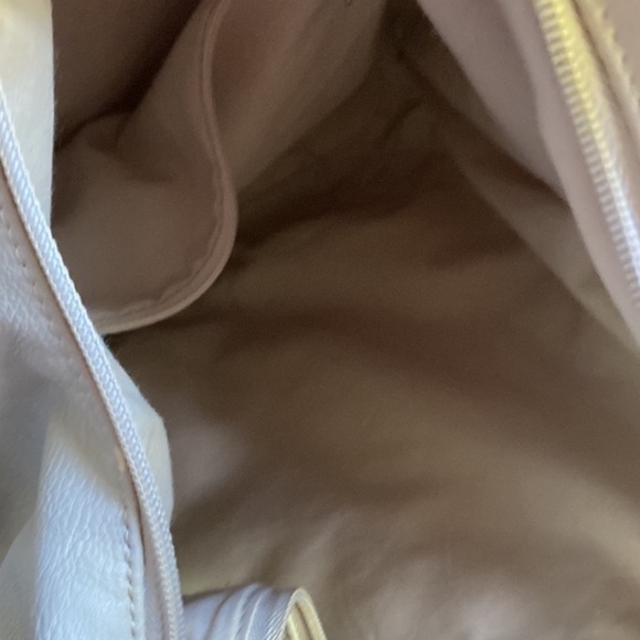 Old Navy Extra Large Shell Off White Purse XL PU Leather - Picture 5 of 10